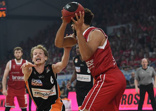 国足坛资历 国足坛资历