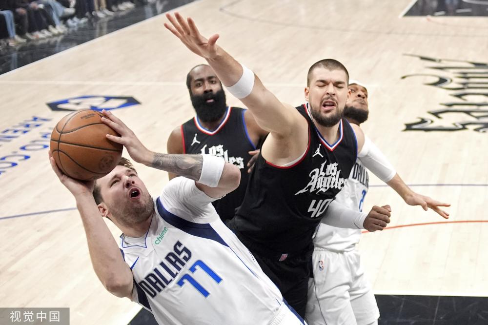 周继红对她 周继红对她