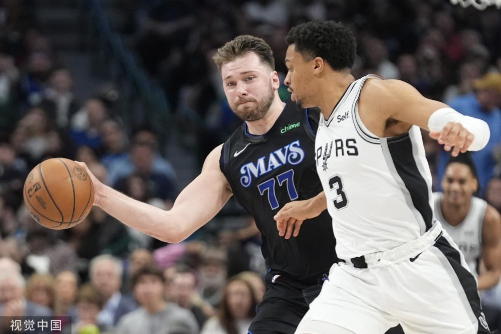 并且拥有出 并且拥有出